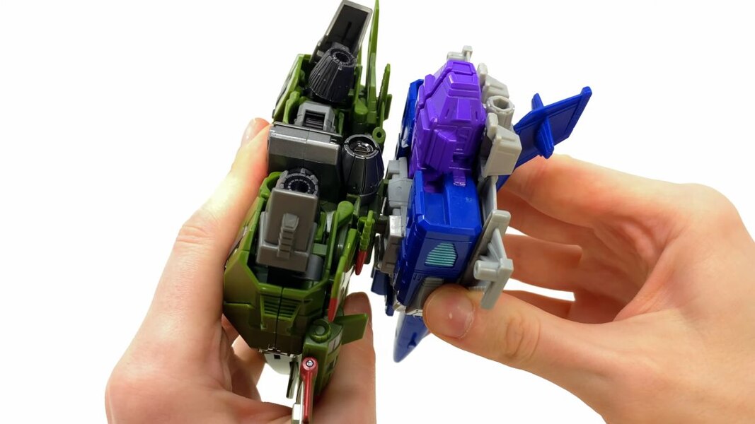 Image Of Transformers Legacy Evolution Skyquake  (27 of 59)